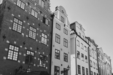 Stockholm, İsveç- 17 Temmuz 2025: Stortorget (Grand Square) Stockholm 'deki Gamla Stan (eski kasaba) halk meydanı