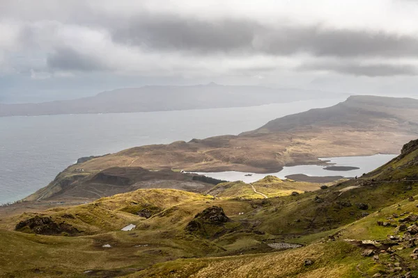 Widok Panoramiczny Stary Człowiek Storr Szkocja Wyspa Skye — Zdjęcie stockowe