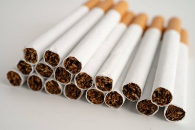 Sigara, tütün rulosu, filtre tüp, sigara yasak..