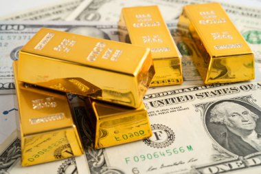 Amerikan doları banknotlu altın külçeler, finans sektörü yatırım para birimi.