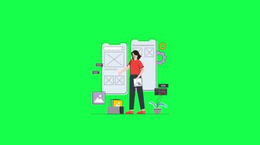 Cep telefonlu kadın işçi ve ekranında alışveriş çantası olan akıllı telefon.