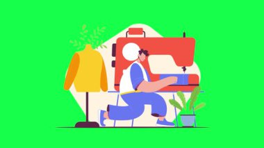 Maskeli kadın şehirde dizüstü bilgisayarlı ve akıllı telefonlu sandalyede oturuyor. Coronavirus salgını salgını karantinası.