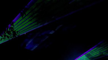 Parlak çizgiler ve dalgalarla soyut arkaplan