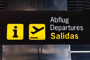 Havaalanı kalkışları sarı ışık yaktı