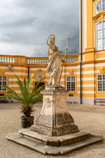 Melk Autriche Septembre 2022 Statue Saint Coloman Dans Cour Église — Photo