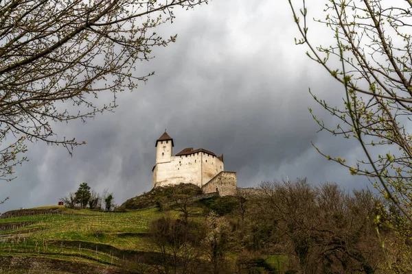 Balzers Liechtenstein March 2023 View Historic 12Th Century Gutenberg Castle — Stock Photo, Image