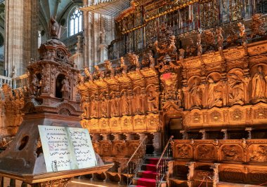 Salamanca, İspanya - 9 Nisan 2024: Salamanca 'daki Yeni Katedral Korosu