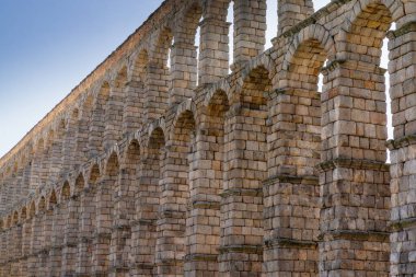 Segovia Su İdaresi 'nin mimari detaylı bir görüntüsü