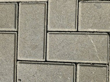 Geometrik düzendeki beton döşemelerin üst görünümü