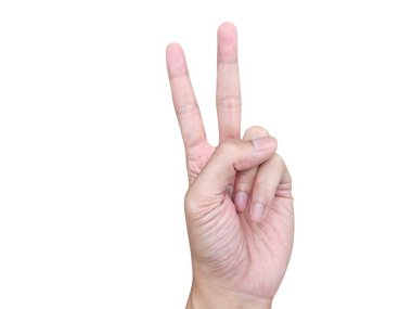 El dikey barışı gösteriyor, iki parmak dik duruyor beyaz arkaplanda izole edilmiş bir V işareti oluşturuyor, şeffaf PNG, kesilmiş.