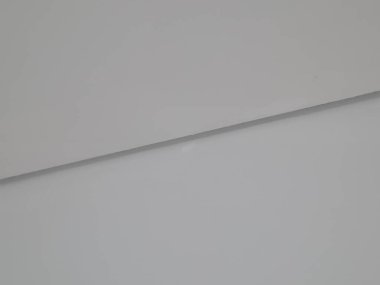 Temiz mimari kavşağı gösteren minimalist tasarım ayrıntıları