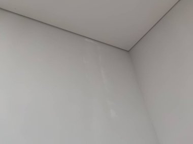 Modern, geometrik bileşim ile tavan kesişiminin soyut perspektifi