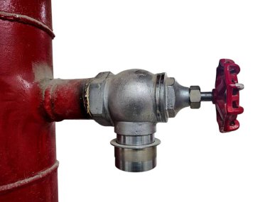 Kırmızı saplı itfaiye vanası, endüstriyel güvenlik, yangın güvenliği, endüstriyel ekipman, inşaat alanı, acil durum sistemi için harika. Beyaz arkaplanda izole