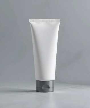 Beyaz Kozmetik tüpü izole edilmiş, Boş Kozmetik ürün markalaştırma modeli, yüz yıkama tüpü, krem tüpü, cilt bakımı için krem, beyaz, izole edilmiş arka plan
