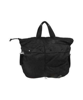 Sırt çantası izole edilmiş, küçük askeri çanta, beyaz arka planda izole edilmiş, seyahat çantası valizi.