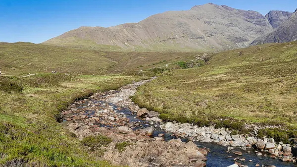 İskoçya Dağ Nehri, İskoçya