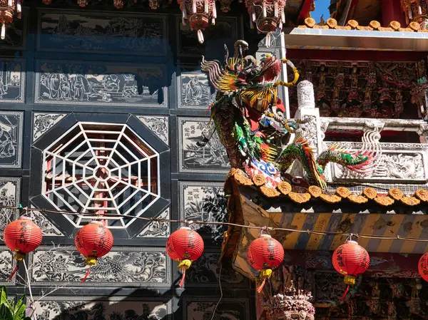 Geleneksel Çin ejderha evi