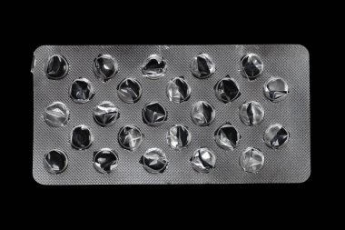 Boş ilaç paketleri, tedavi, iyileşme ve ilaç endüstrisini sembolize eden soyut tıbbi geçmiş..