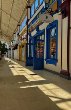 Bükreş 'in alışveriş merkezindeki mağaza.