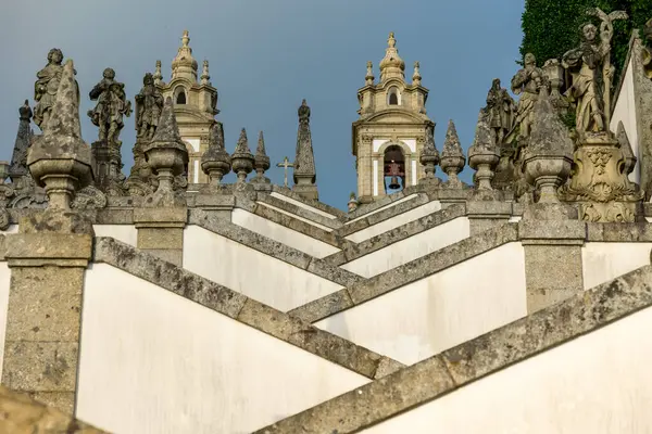 Lisbon 'u. Portekiz. İki yüz yirmi. 0-2. 219 miligram Lisbon. Belem ulusal bir anıttır.