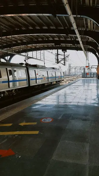 Şehirdeki tren istasyonu.
