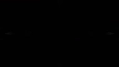 Renkli simetriyle gezgin kaleydoskop hareketi