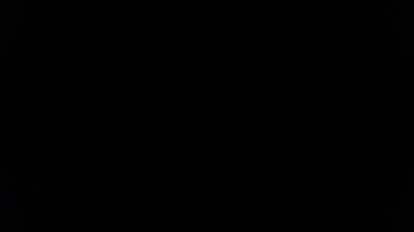 Renkli simetriyle gezgin kaleydoskop hareketi