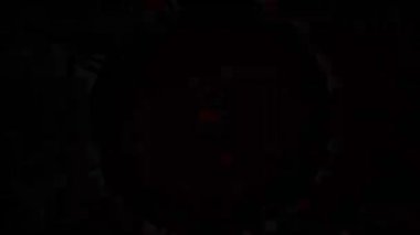 Gelecekçi Siberpunk VJ Döngü Neon Tüneli Girdabı ve Arıza Parçacıkları