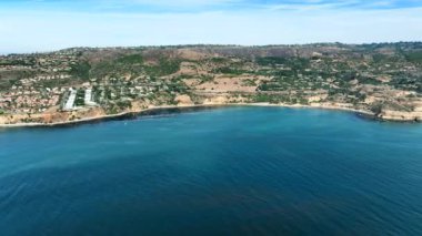 Palos Verdes, Kaliforniya 'daki Abalone Körfezi Görkemli Hava ve Kuş Gözü Manzarası