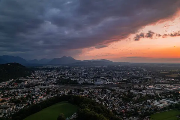 Werningerode, Almanya, Harz üzerinde gün batımı