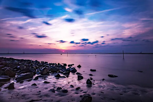 gün batımında Baltık Denizi