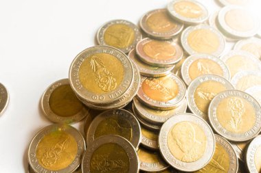 Tayland baht sikkeleri, beyaz arka planda 10 baht sikke
