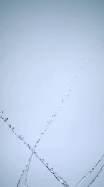 Su Sıçratma Elementleri dinamik arkaplan