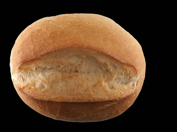 Yuvarlak bir ekmek rulosu altın kabuğunu hafifçe ikiye bölünmüş olarak gösterir. Sıcak, kabarık iç görünüm, fırının kalitesini ve tazeliğini vurguluyor..