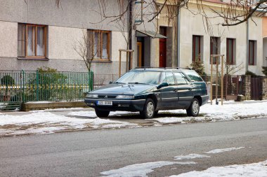 KROMERIZ, CZECHIA - FEBRUARY 25, 2018: Citroen XM Break estate car parked on street clipart