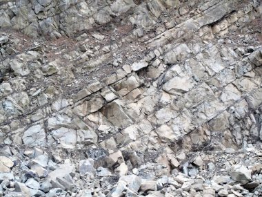Taş dokusu, eski taş ocağının eğimli çökeltileri.