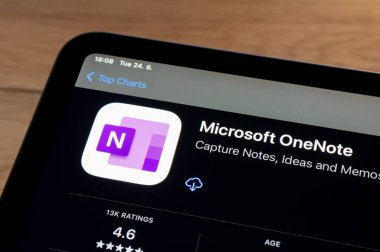 OSTRAVA, CZECHIA - 24 Eylül 2024: Microsoft OneNote ile Apple uygulama mağazası