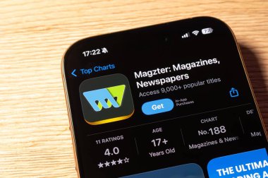 OSTRAVA, CZECHIA - 28 HAZİRAN 2025: Magzter haber uygulamalı Apple uygulama mağazası