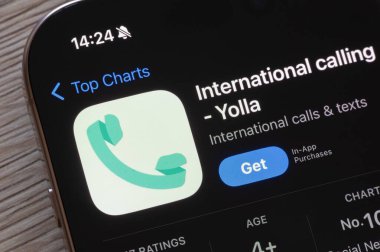 Ostrava, Çek Cumhuriyeti - 23 Kasım 2024: Uluslararası uygulamalı Apple uygulama iOS cihazları için Yolla mobil uygulamasını arıyor