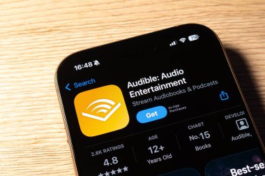 Ostrava, Çek Cumhuriyeti - 28 Ocak 2025: Audible Audio Entertainment uygulamalı Apple uygulama mağazası