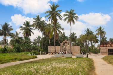 Antik Lakshmi Narasimha Taş Tapınağı Hampi Karnataka