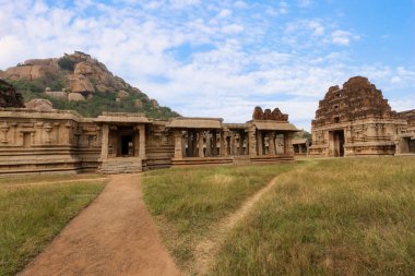 Achyuta Raya Hampi Karnataka 'daki antik tapınak kalıntıları