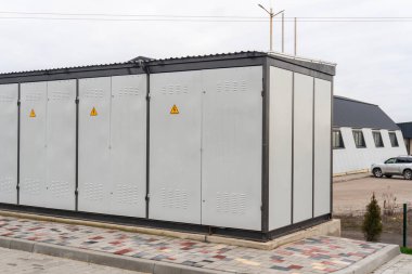 Güç kondisyonu. Enerji depolama sistemlerinin maliyeti ve verimliliği optimize ediliyor.