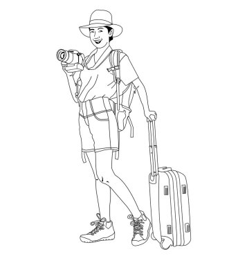 Kadın turist elinde kamerayla seyahat çantası taşıyor.