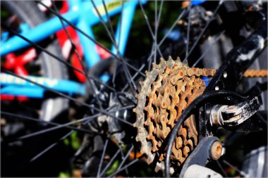 Oksitlenmiş Bisiklet Zinciri ve Sprocket