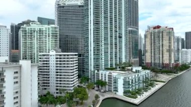 Miami Florida 'nın merkezindeki Brickell Körfezi Hava Görüntüsü