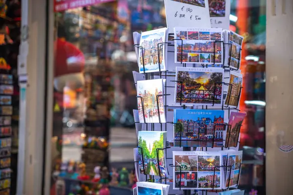 Amsterdam 'da kartpostal, Hollanda' da turizm