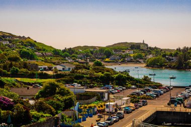 Baltimore sokaklarının hava manzarası, West Cork, İrlanda