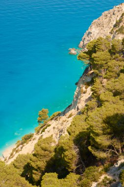 Lefkada 1 adasındaki Egremni plajı.
