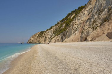 Lefkada 143 adasındaki Egremni plajı.